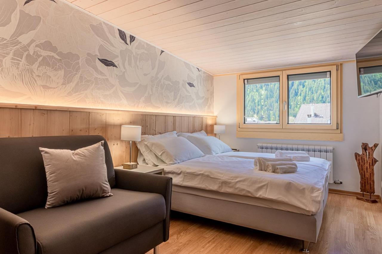 Suite Italy Pinzolo Due Giustino Экстерьер фото