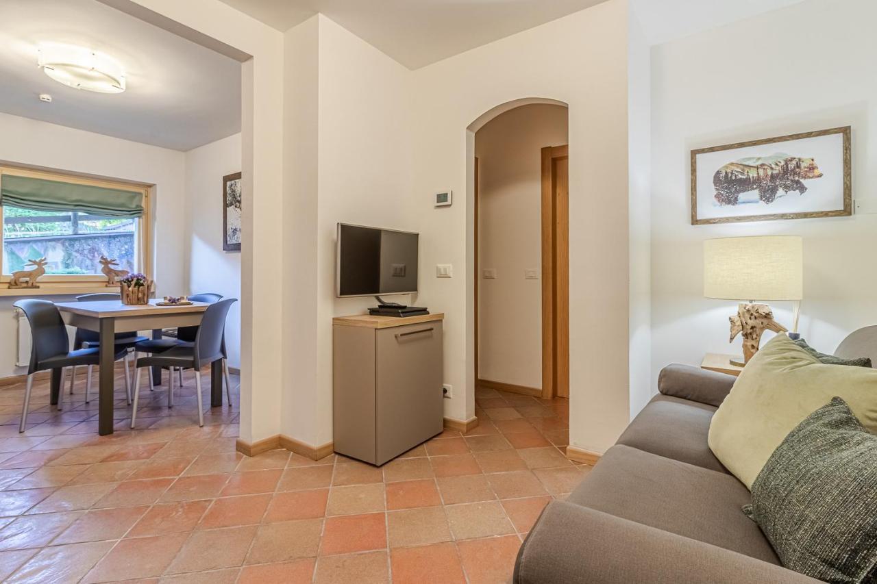 Suite Italy Pinzolo Due Giustino Экстерьер фото