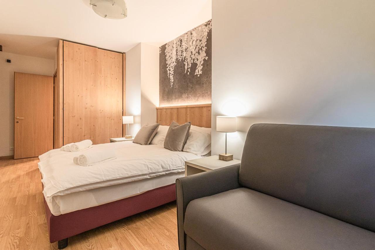 Suite Italy Pinzolo Due Giustino Экстерьер фото