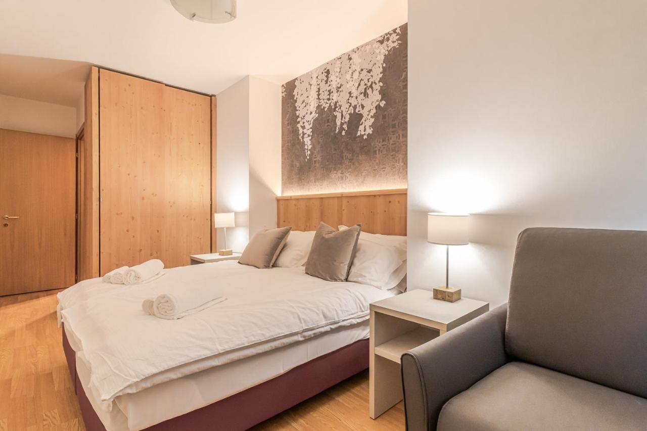 Suite Italy Pinzolo Due Giustino Экстерьер фото